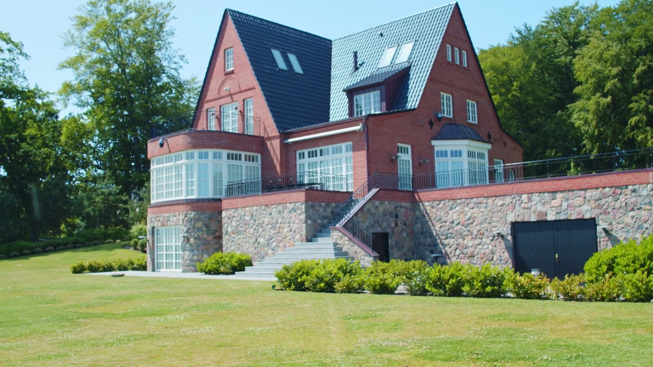 Dial Denmark & Varde Fliserens